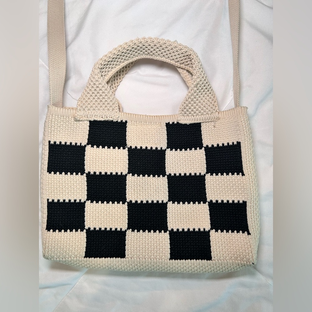 Cream & Black Check Knit Tote Bag - Elegant Women's Handbag